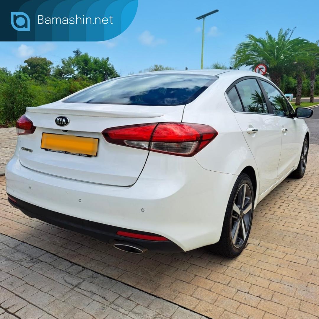 Kia Cerato Basic - تصویر 2